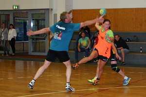 Handball vs. Volleyball