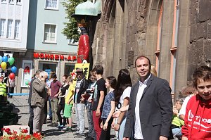 B&uuml;cherkette zum Umzug der Bibliothek