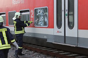 Bahn&uuml;bung
