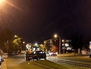 Nicht angezogen