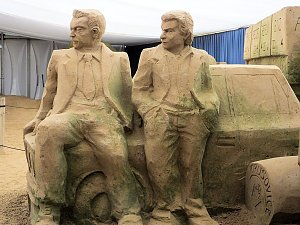 Alles aus Sand und Wasser