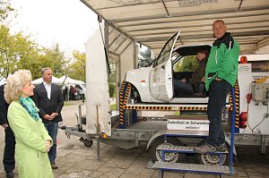 Atkion junge Fahrer