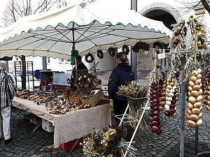 K&uuml;rbisse und Zwiebeln