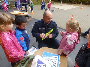 Kinder im Stra&szlig;enverkehr