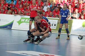 THC gewinnt erstes Champion League Spiel klar mit 33:20