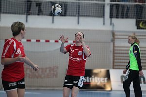 THC gewinnt erstes Champion League Spiel klar mit 33:20