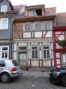Kontraste in der Altstadt