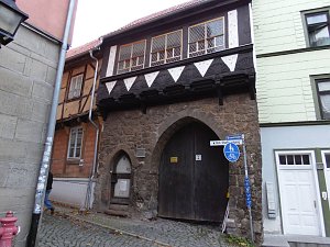 Kontraste in der Altstadt