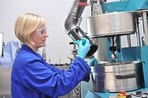 BLB BATTERY LAB FACTORY, Additiv- und Partikeltechnologie