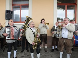 Taufe am Ellricher Bahnhof