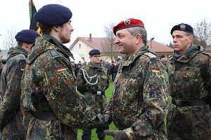 Neuer Lehrgang in Oberspier vereidigt