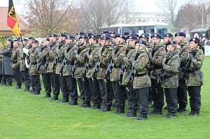 Neuer Lehrgang in Oberspier vereidigt