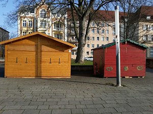 Weihnachtsmarkt wird aufgebaut