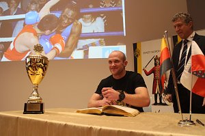 Die Boxer des Nordh&auml;user Sportvereins wurden heute im B&uuml;rgerhaus geehrt