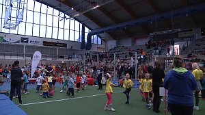Kindergartensporttag in der Nordh&auml;user Wiedigsburghalle