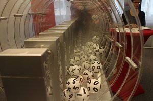 In der Kreissparkasse Nordhausen konnten sich heute 14 Vereine &uuml;ber finanzielle Unterst&uuml;tzung freuen