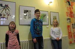 "Zitronenblau" - seit heute ist die neue Ausstellung der Jugendkunstschule Nordhausen im Landratsamt zu sehen