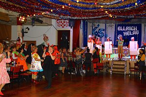M&auml;nnerballett on Tour