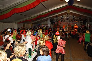 M&auml;nnerballett on Tour