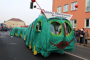 N&auml;rrinnen und Narren zogen durch Sondershausen (2)