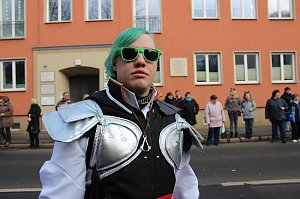 N&auml;rrinnen und Narren zogen durch Sondershausen (2)