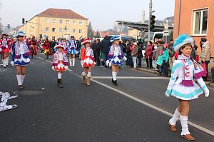 N&auml;rrinnen und Narren zogen durch Sondershausen (2)