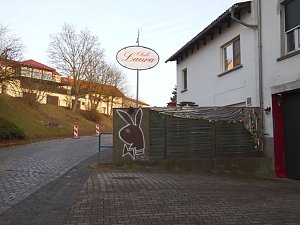 Unterhalb der Burg