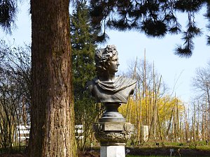 Saisoner&ouml;ffnung im Sangerh&auml;user Rosarium