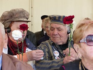 Gedenken an die Befreiung des KZ Mittelbau-Dora vor 70 Jahren.