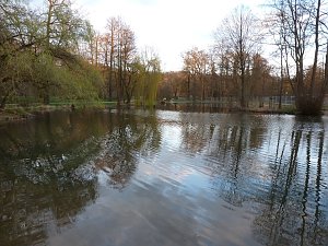 "Untergang" im Park