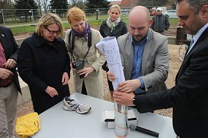 F&uuml;r die neue Sporthalle der Regelschule Ellrich wurde heute der Grundstein gelegt