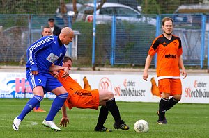 Wackers Reserve schlägt die Eintracht mit 2:0