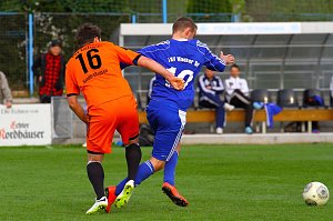 Wackers Reserve schlägt die Eintracht mit 2:0
