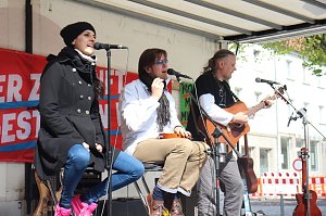 1. Mai Kundgebung auf dem Nordh&auml;user Rathausplatz