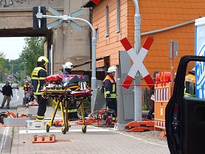 Schwerer Unfall am Bahn&uuml;bergang