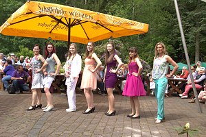 Modenschau in S&uuml;lzhayn