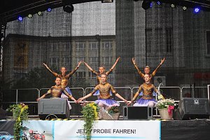 Die Eleven des Tanzstudio Radeva auf dem 47. Rolandsfest