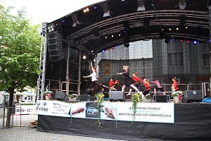 Die Eleven des Tanzstudio Radeva auf dem 47. Rolandsfest