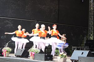 Die Eleven des Tanzstudio Radeva auf dem 47. Rolandsfest