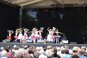 Die Eleven des Tanzstudio Radeva auf dem 47. Rolandsfest