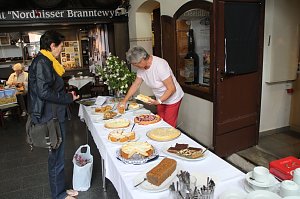 Fern&ouml;stliche Kunst in Gr&uuml;n - Bonsai-Ausstellung in der Echte Nordh&auml;user Traditionsbrennerei