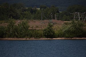 Industrie an den Bielener Kiesgewässern