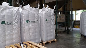 Aus Alt mach Neu - Schüler besuchten mtm plastics