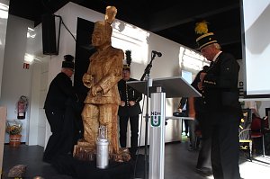 Zum Bergmannsfestes wurde in Sollstedt auch die neue Festhalle er&ouml;ffnet