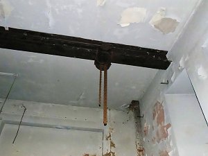 Unwirkliche Orte: Lokschuppen bei Bitterfeld
