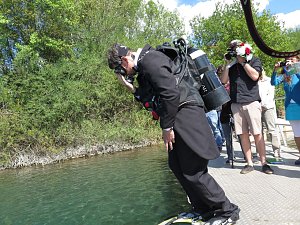 Trauung unter Wasser
