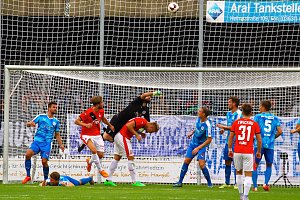 Wacker siegt 4:1 über Zwickau