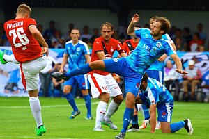 Wacker siegt 4:1 über Zwickau
