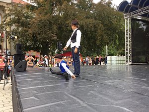Zeitreise mit dem Tanzstudio Radeva