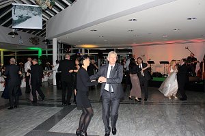 Willkommen im Ballhaus Peter